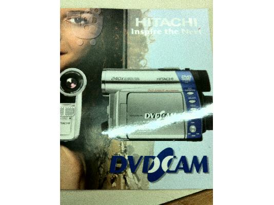 PoulaTo: VideoCamera HITACHI DVD CAm